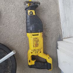 DeWalt Saw Zaw