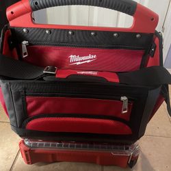 Milwaukee 15 Inch Tote With Compact Organizer