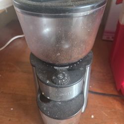 Coffee Maker / Grinder