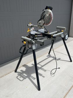 Chicago electric 10" Sliding Miter Saw and Folding Stand