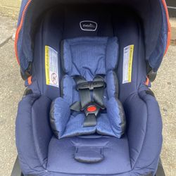 Even Flo Lite Max 35 Car seat And base