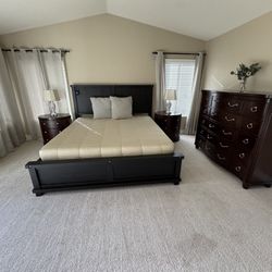 King Bedroom Set With Nightstands And Dresser
