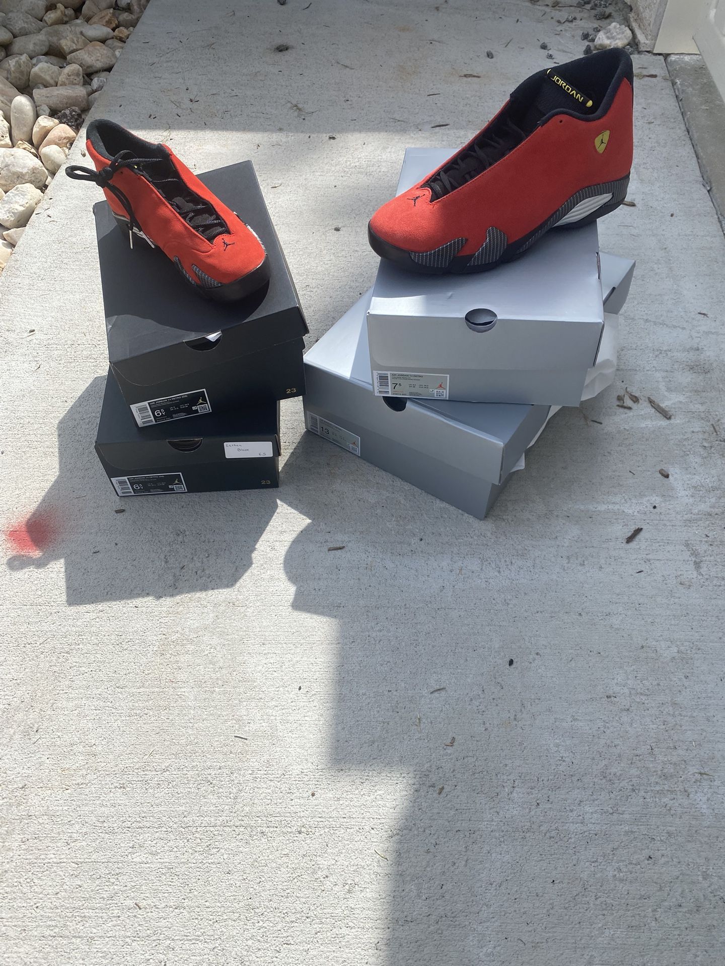 Retro Jordan 14 “Ferrari”