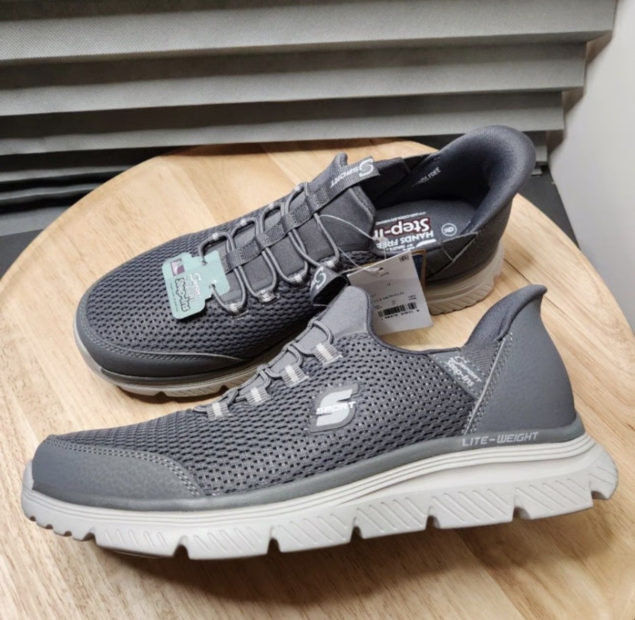 Skechers Slip In Shoes Men Size 7