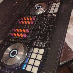 Dj Control 