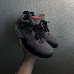 Jordan 4s taupe Haze 