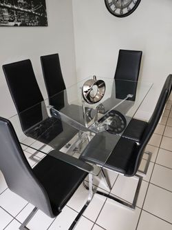 Dining set 100.