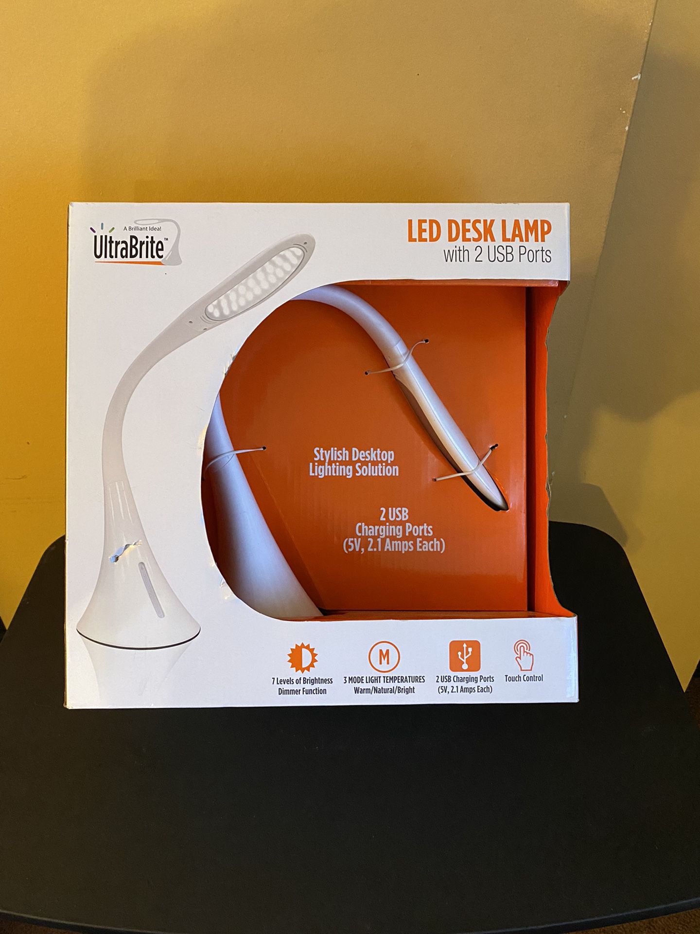 Desk Lamp With 2 USB ports By ULTRABRITE