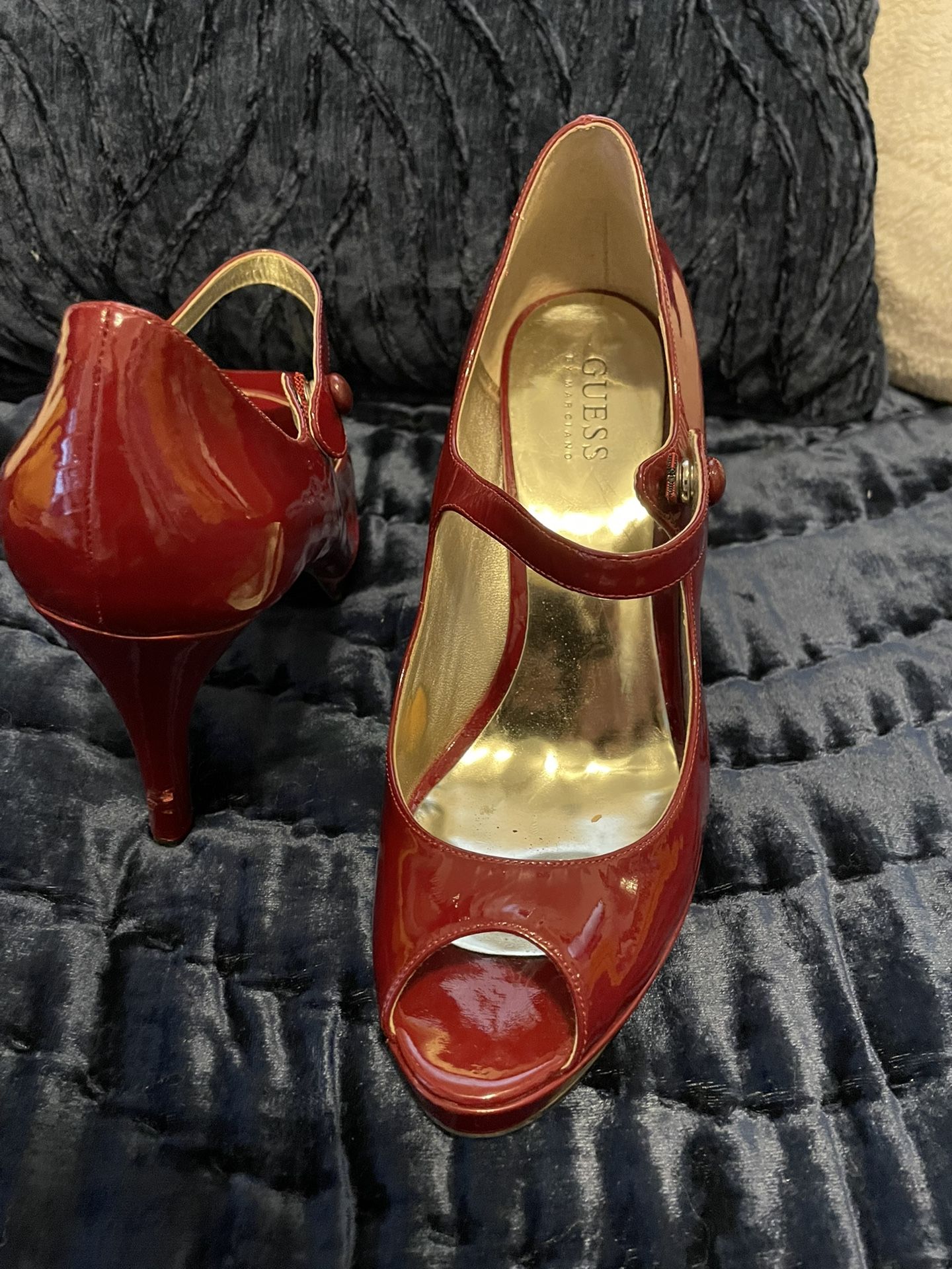 Guess Open Toe Heels Size 8M