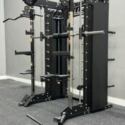 SQUAT RACK SMITH MACHINE EXERCISE GYM MACHINE - FREE DELIVERY 