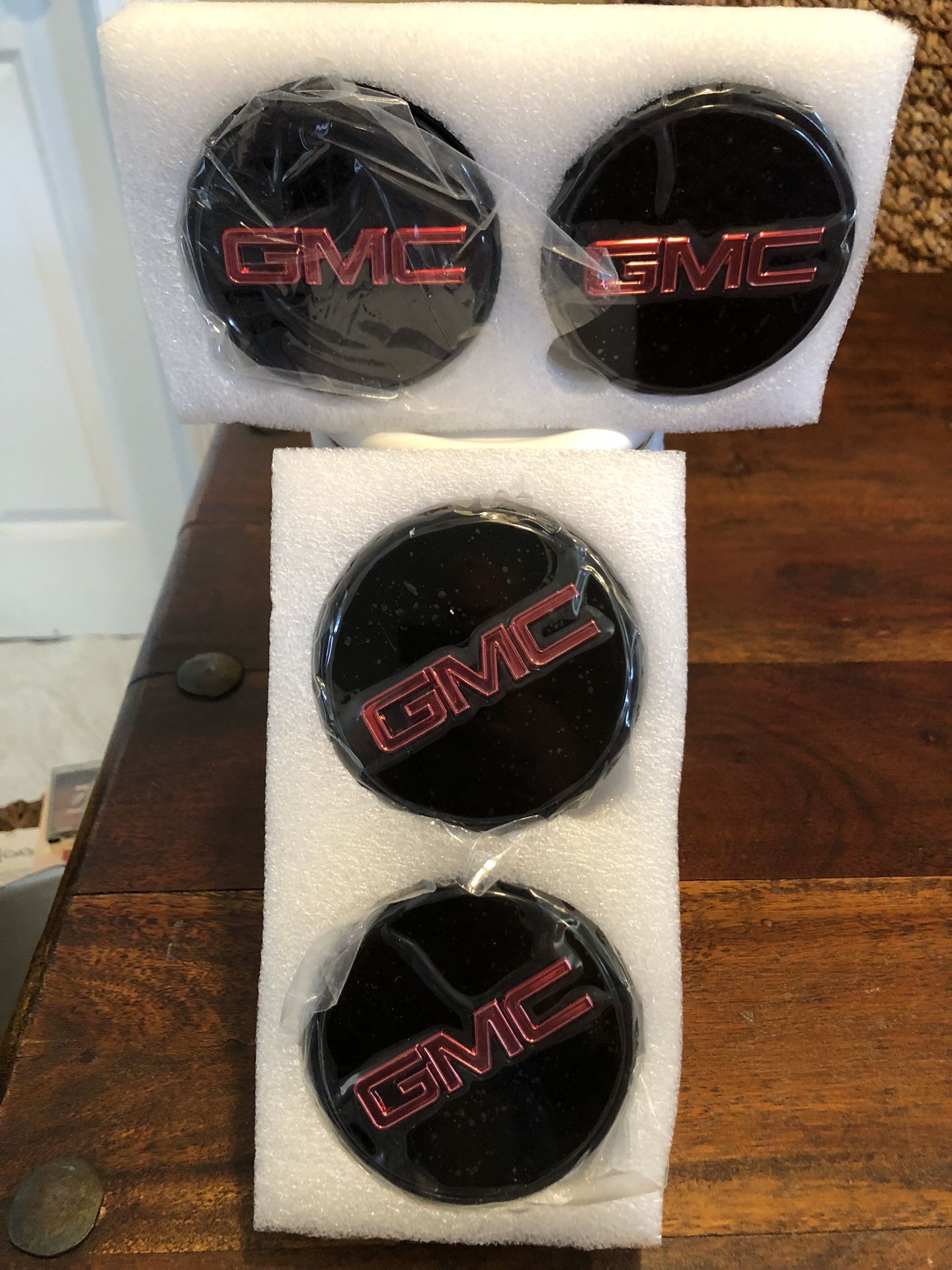 4pcs GMC BLACK/RED Wheel Center Caps 83mm 3.25" PLEASE READ ALL
