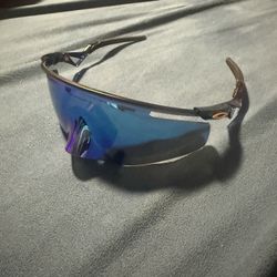 Oakley QNTM Kato 