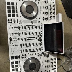 Denon Dj Prime 4 