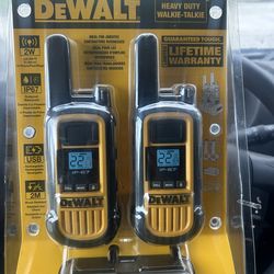 DEWALT Heavy Duty 2W Jobsite Frs Walkie Talkie