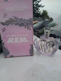 Ariana Grande R.E.M. Eau de Parfum 100ml