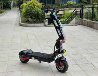 Like new Landtiger D11 Pro hyper Electric Scooter