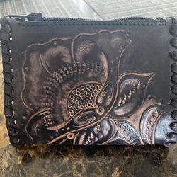 Women's leather wallet