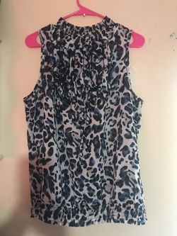 Cinq Sleeveless Dress Shirt