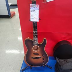 FENDER GUITAR