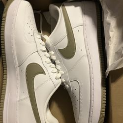 Men’s Nike Air Force Ones 