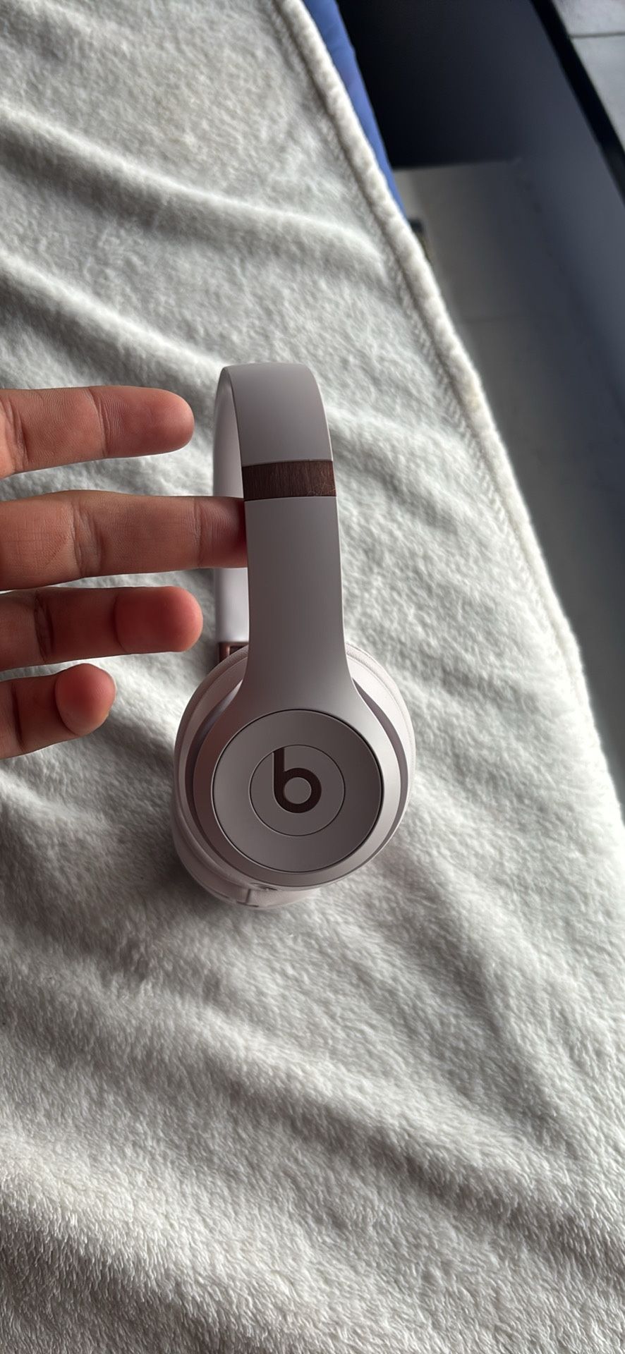 Studio 4 Beats Porcelain Limited Edition