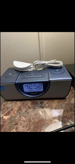 Ihome Clock Radio Like New!!