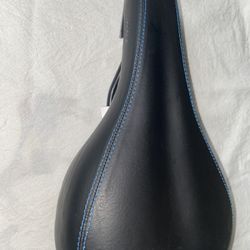 Schwinn ShoWell vXv Saddle Bicycle Bike Seat /used