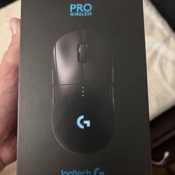 Logitech G Pro Lightweight Mouse (contact info removed)70