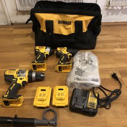 Dewalt Tool Set With Bag 