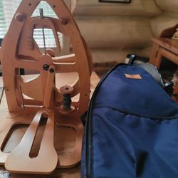 ASHFORD SPINNING WHEEL JOY 1 WITH CASE