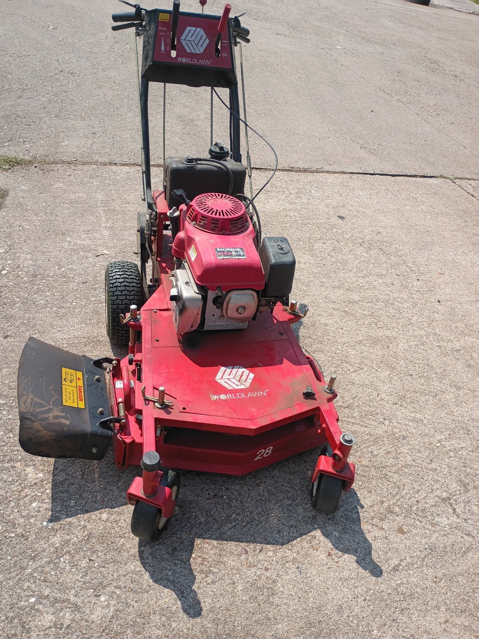 World Lawn Yard Machine Like New