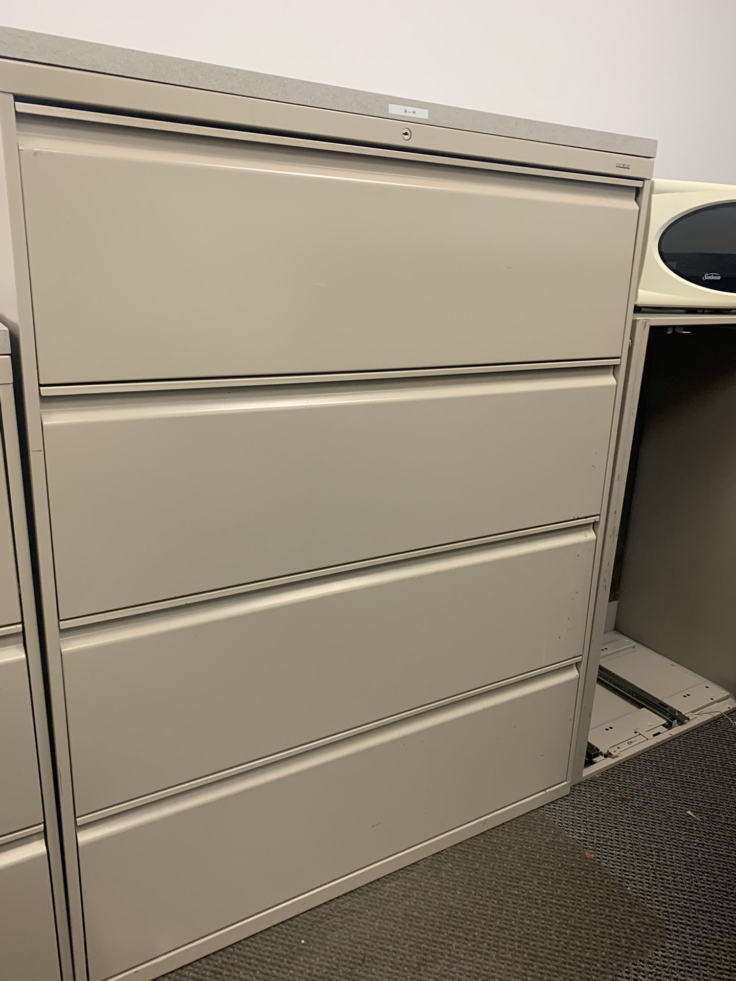 OFFICE CABINETS STORAGE CABINETS FREE