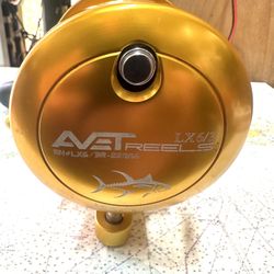 Avet LX6/3 2-Speed Fishing Reel in Like New Condition