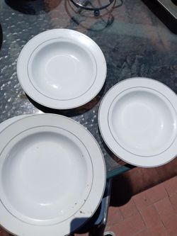 4 Food Plates