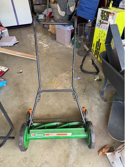 Scotts push lawn mower
