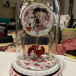 Betty Boop Clock 