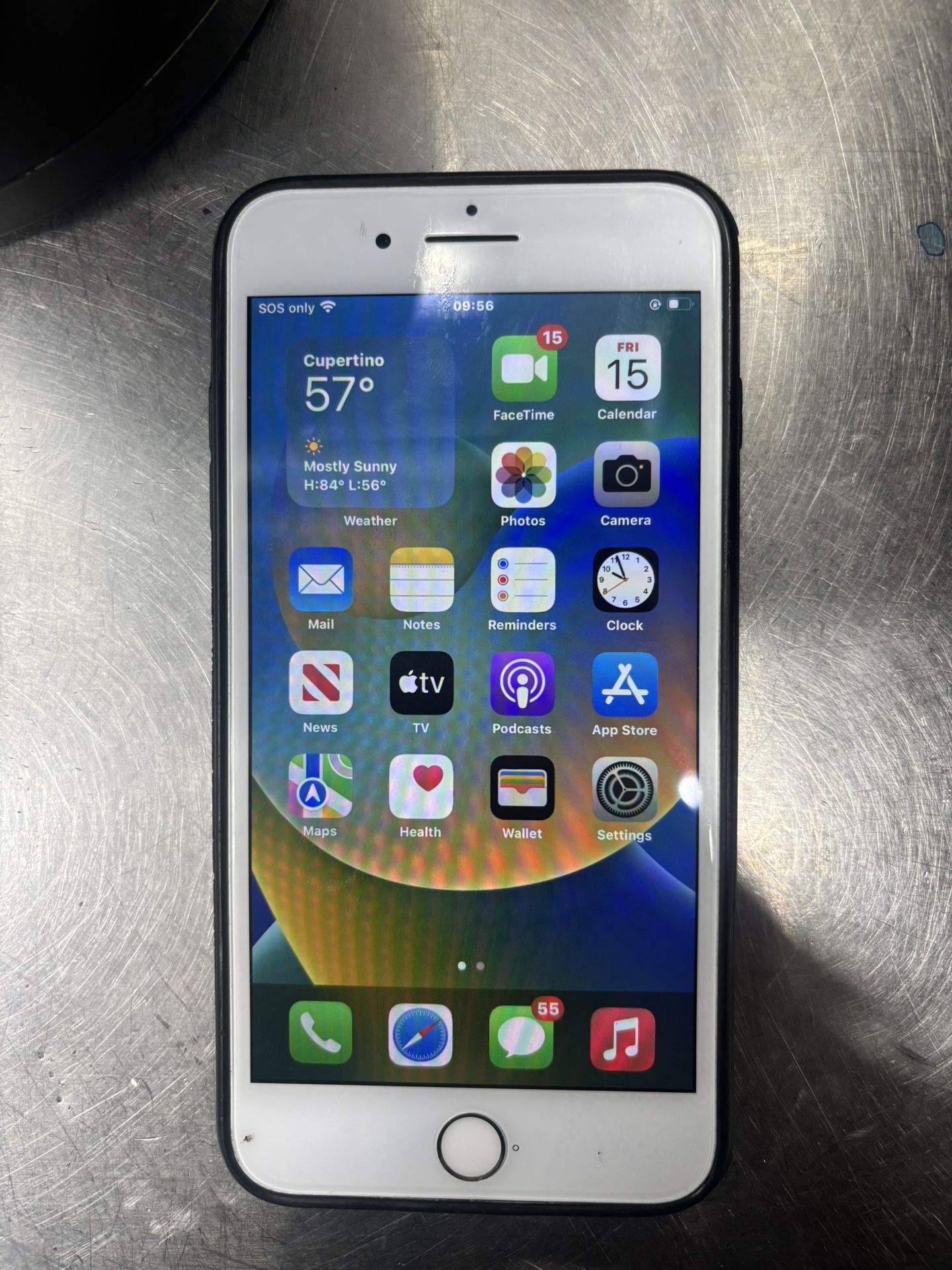 iPhone 8 Plus 64GB Unlocked