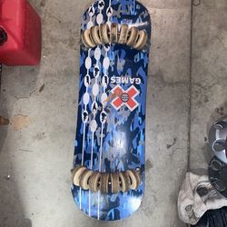 14 Wheeled Skateboard