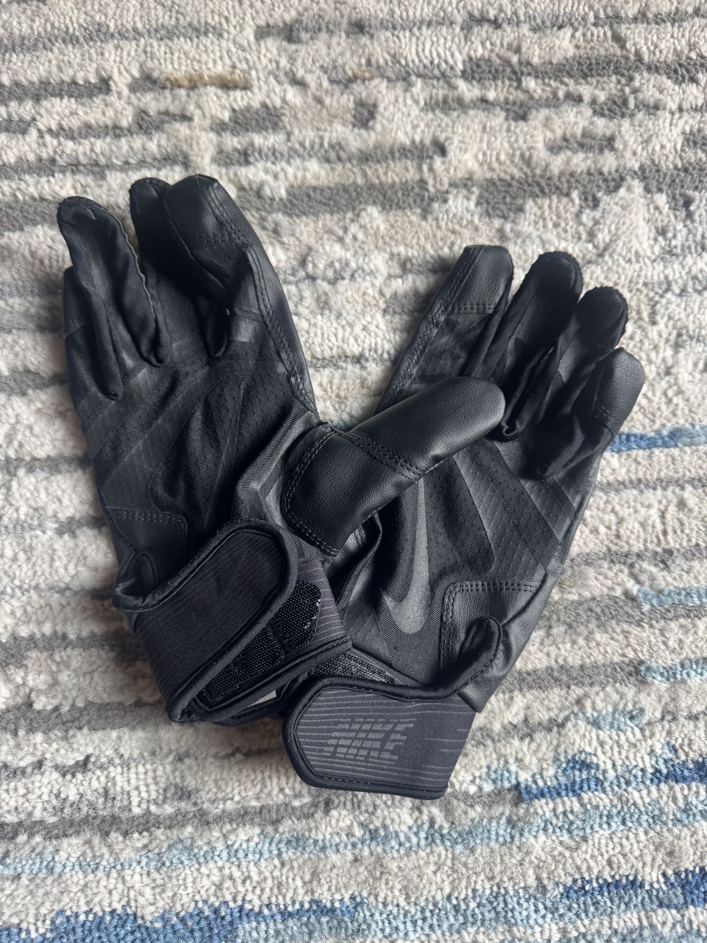 Men’s Nike Baseball Gloves