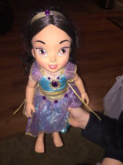 BRAND NEW~"DISNEY'S JASMINE" DOLL