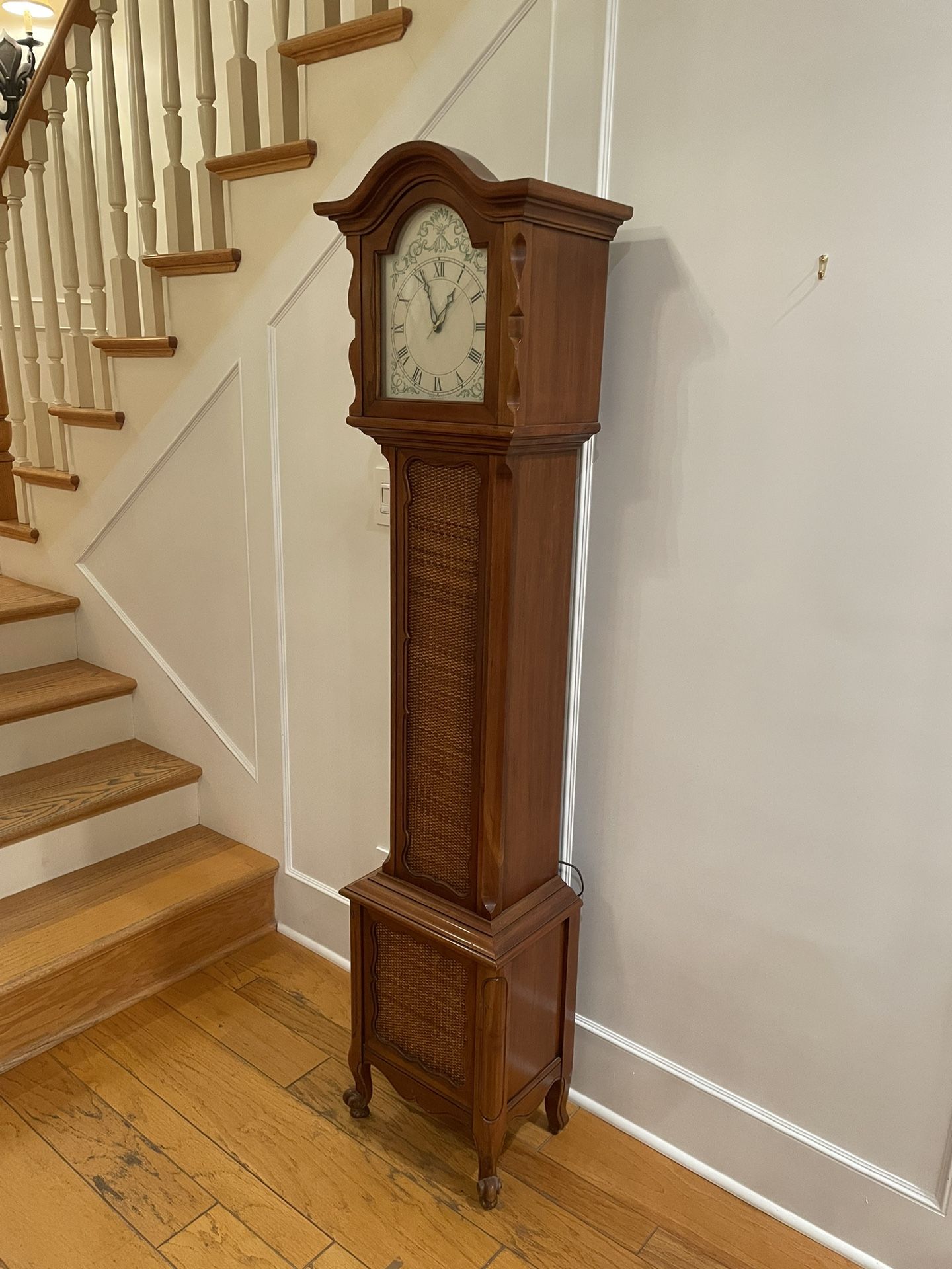 Vintage Antique Grandfather Clock