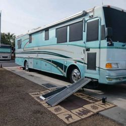 Custom Coachmen DESTINY MOTORCOACH DIESEL PUSHER