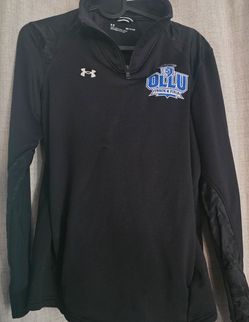 Under Armour OLLU Track & Field Quarter-Zip Pullover