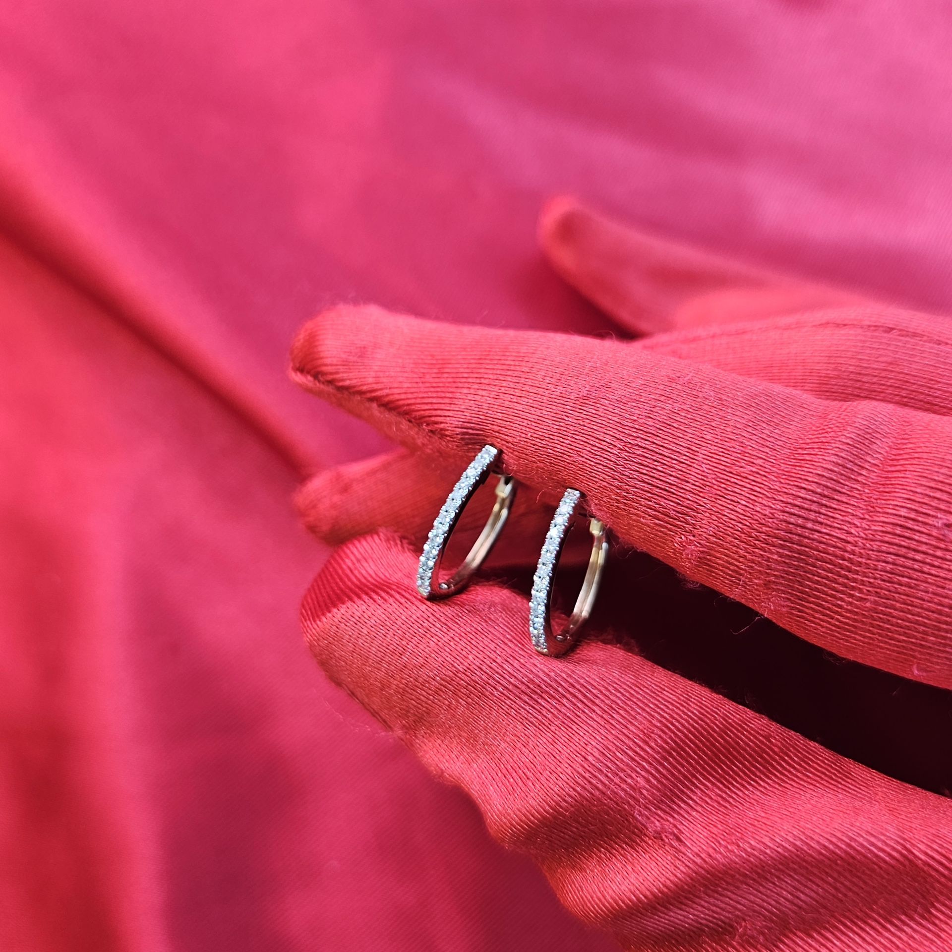 10k Rose Gold Diamond Hoop Earrings 0.10 ctw