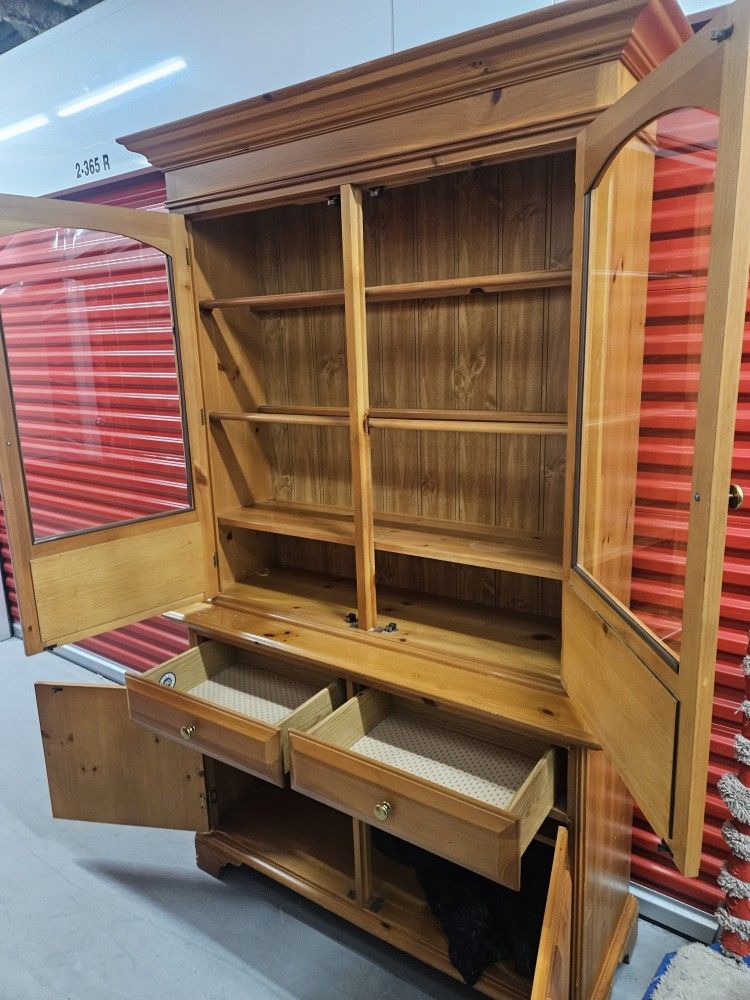 Wouldn't China Cabinets