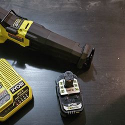 Ryobi ONE+ 18V Brushless Reciprocating Saw PBLRS02b with 4Ah Battery and Charger
