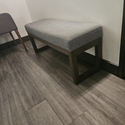 Beautiful Ottoman Bench  (LIKE NEW)