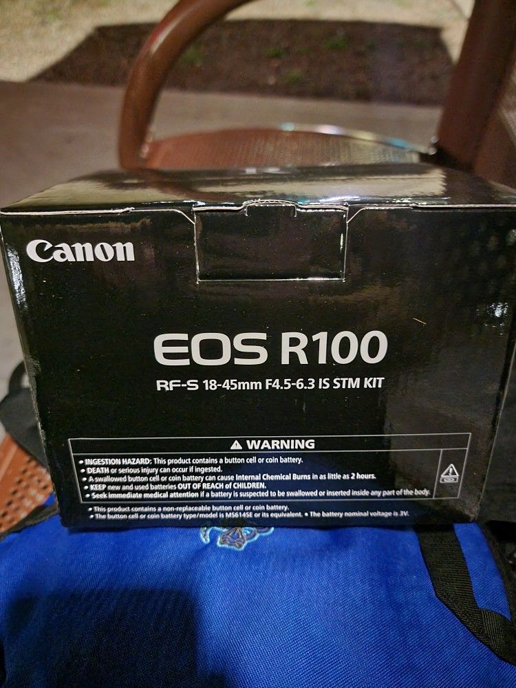 Canon EOS R100

RF-S 18-45mm F4.5-6.3 IS STM KIT