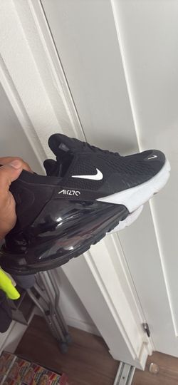 Nike Air 270