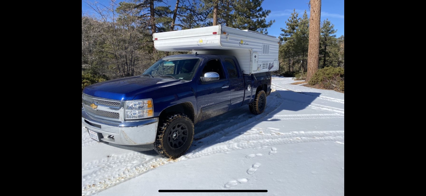2004 Sun Lite Pop Up Truck Camper